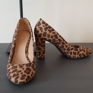 Leopard heels
